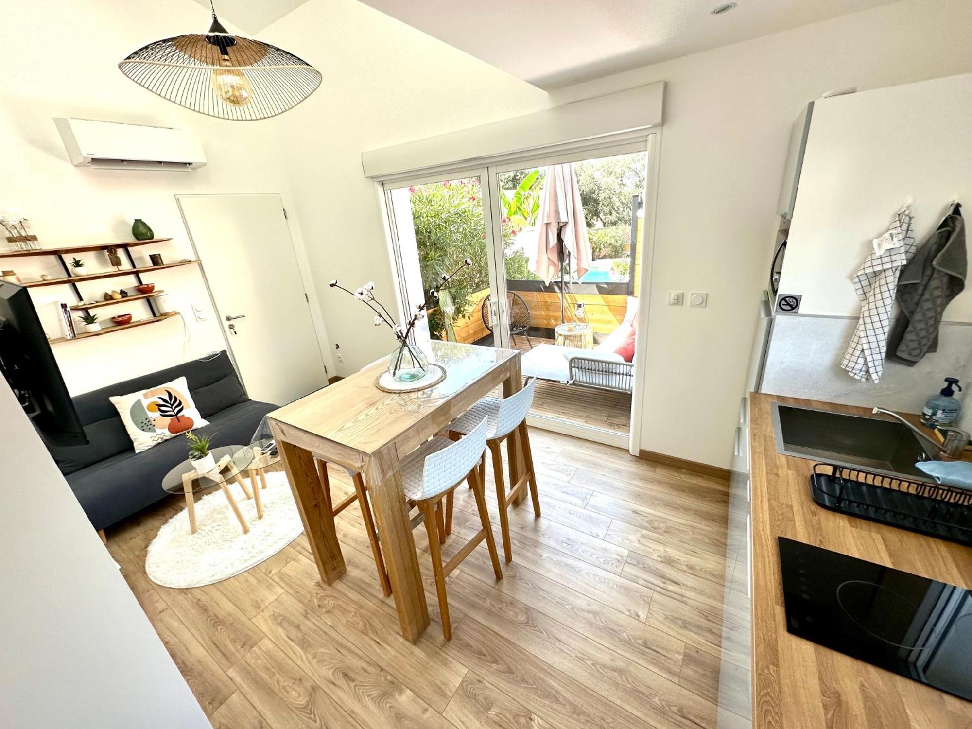 Appartement Le Pouticaire à Salinelles Extérieur photo